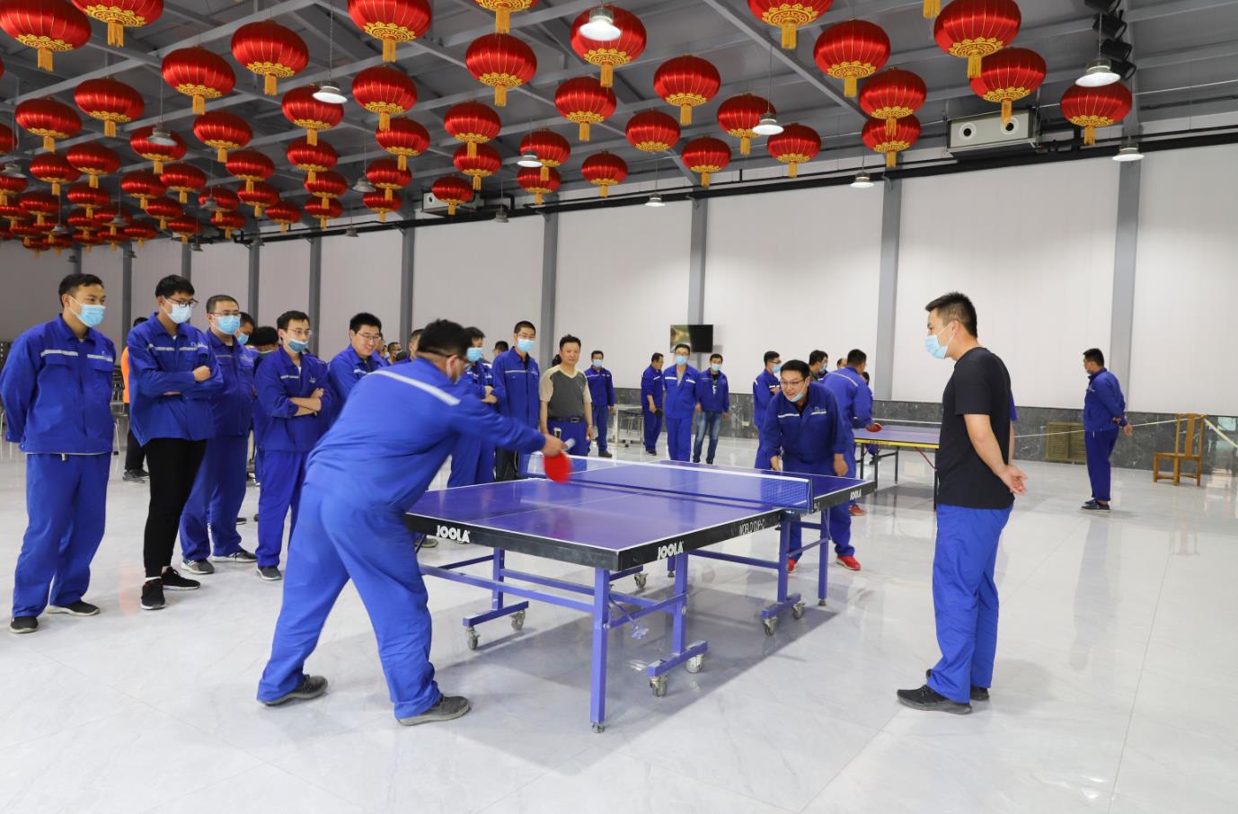 公司组织开展乒乓球比赛67