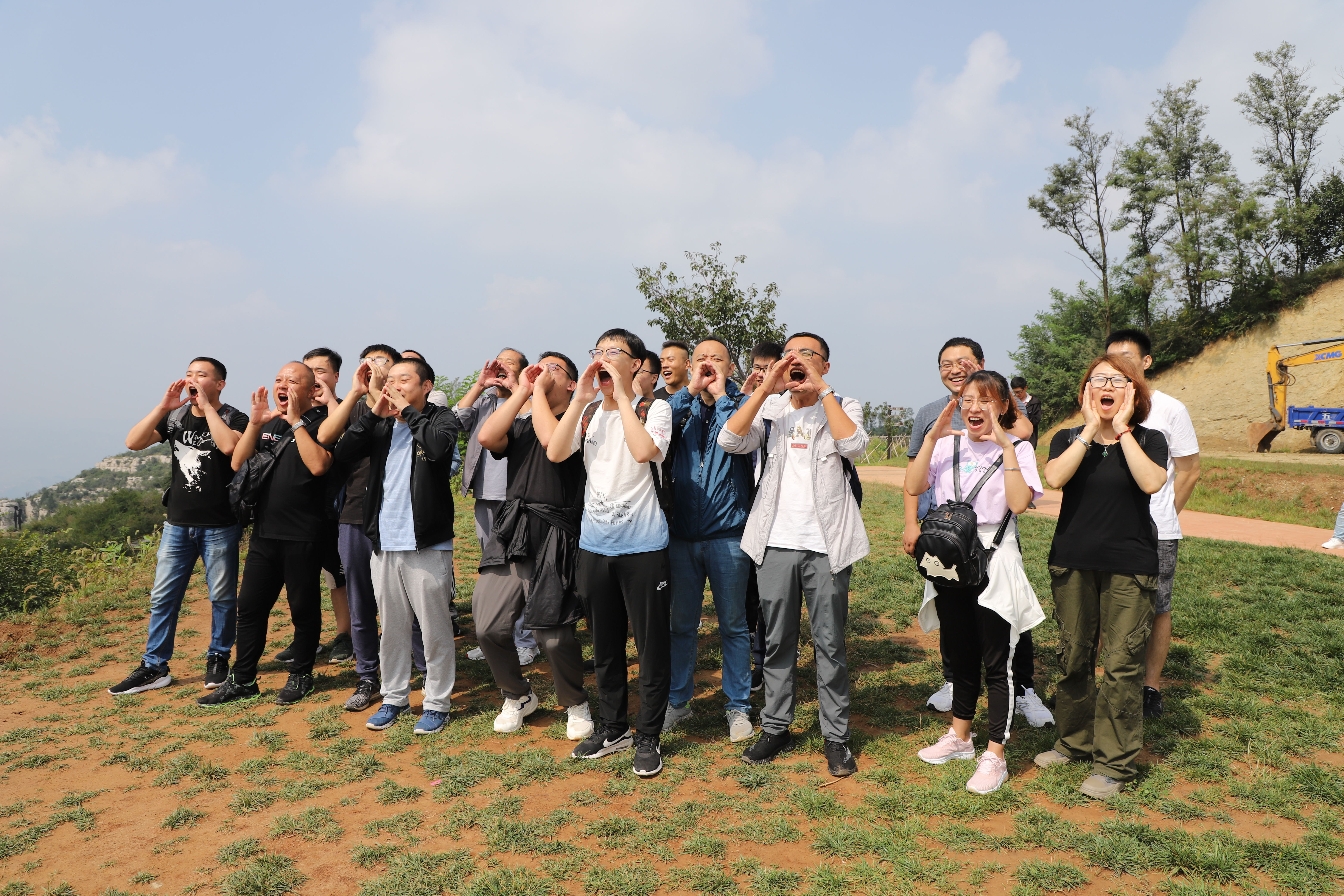 重山光电组织游览齐山团建活动12