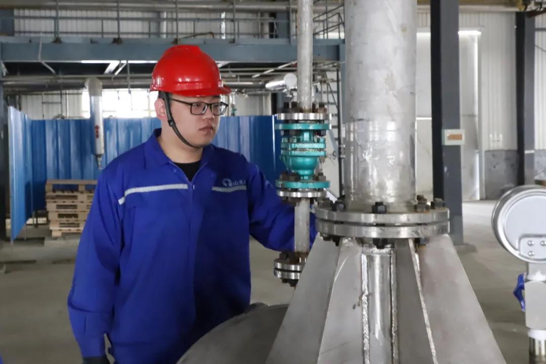 [五一劳动节]致敬坚守岗位的劳动者42