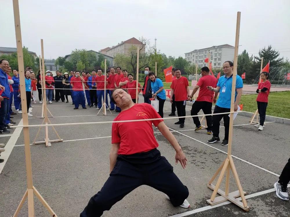 致敬五四精神 传递青春力量——集团成功举办第二十一届“重山杯”职工运动会13