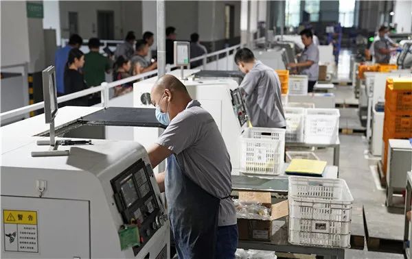 产业集群化发展的“淄博实践”