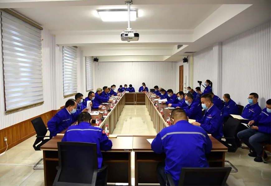 集团召开月度工作扩大会议