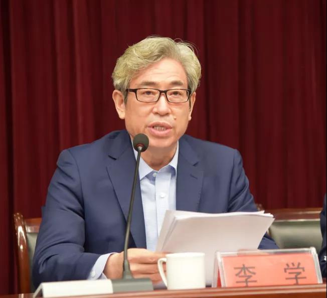 以“择善明德 笃行致远”为行动纲领 推动企业持续健康发展 ——集团隆重召开2021年工作会议