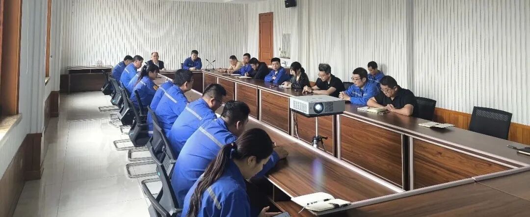 重山光电召开三季度安委会暨AQ3067-2026重大隐患判定准则专题宣贯培训